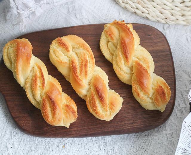 香酥椰蓉奶酥棒的做法