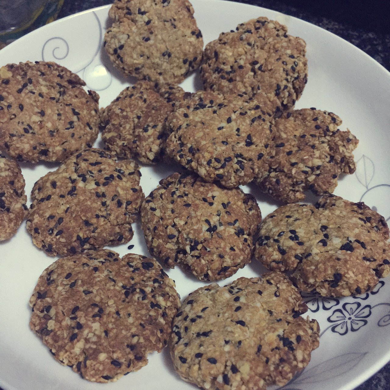 黑芝麻燕麦高纤饼干（无添加，另含植物油减脂配方）