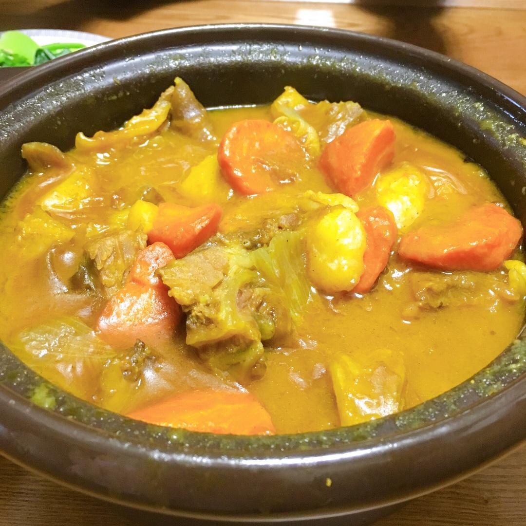 冬日暖身咖喱牛腩锅