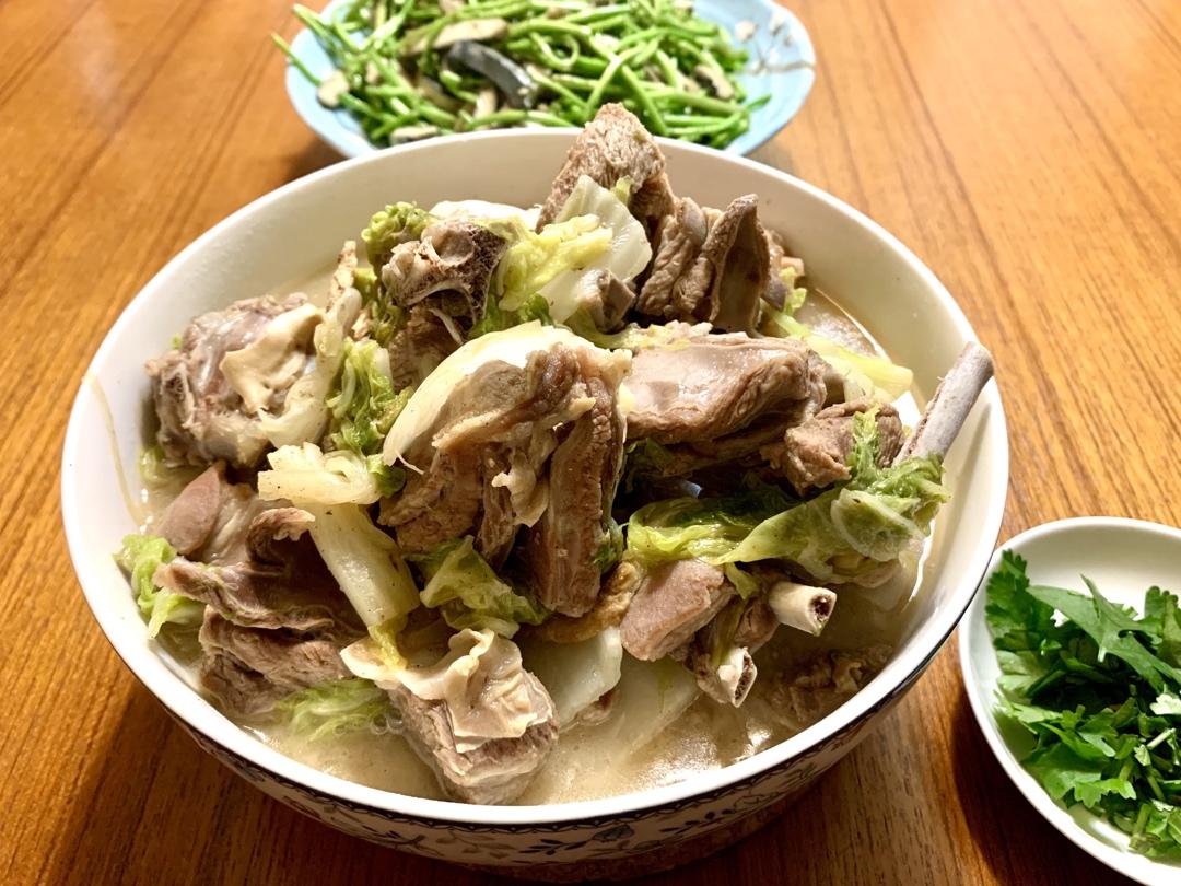 羊肉白菜粉丝煲
