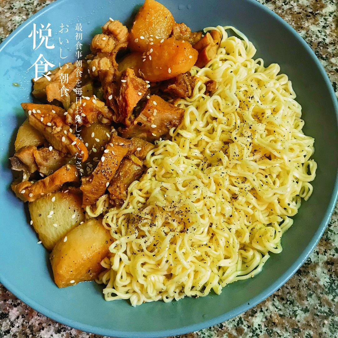 【萝卜炖牛杂】