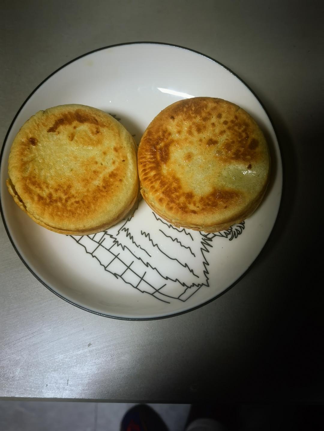 早餐霸王~沉甸甸鸡蛋汉堡