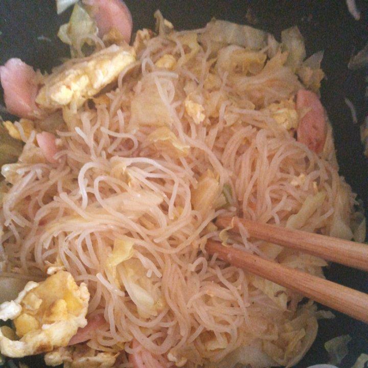 包菜炒河源米粉