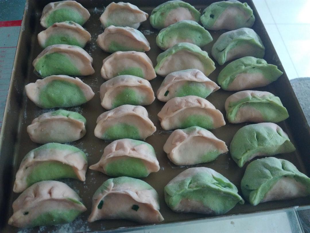 彩色水饺