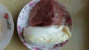 大白菜猪肉馄饨的做法 步骤1