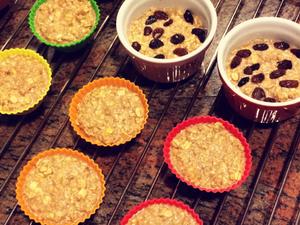 无麦麸低脂超快手燕麦苹果马芬gluten free oat Apple Muffin的做法 步骤1