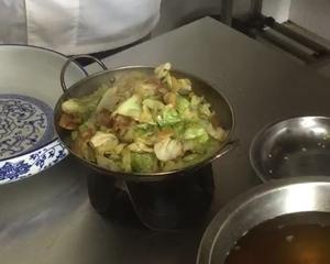 干锅包菜（花菜）（酒店做法）的做法 步骤13