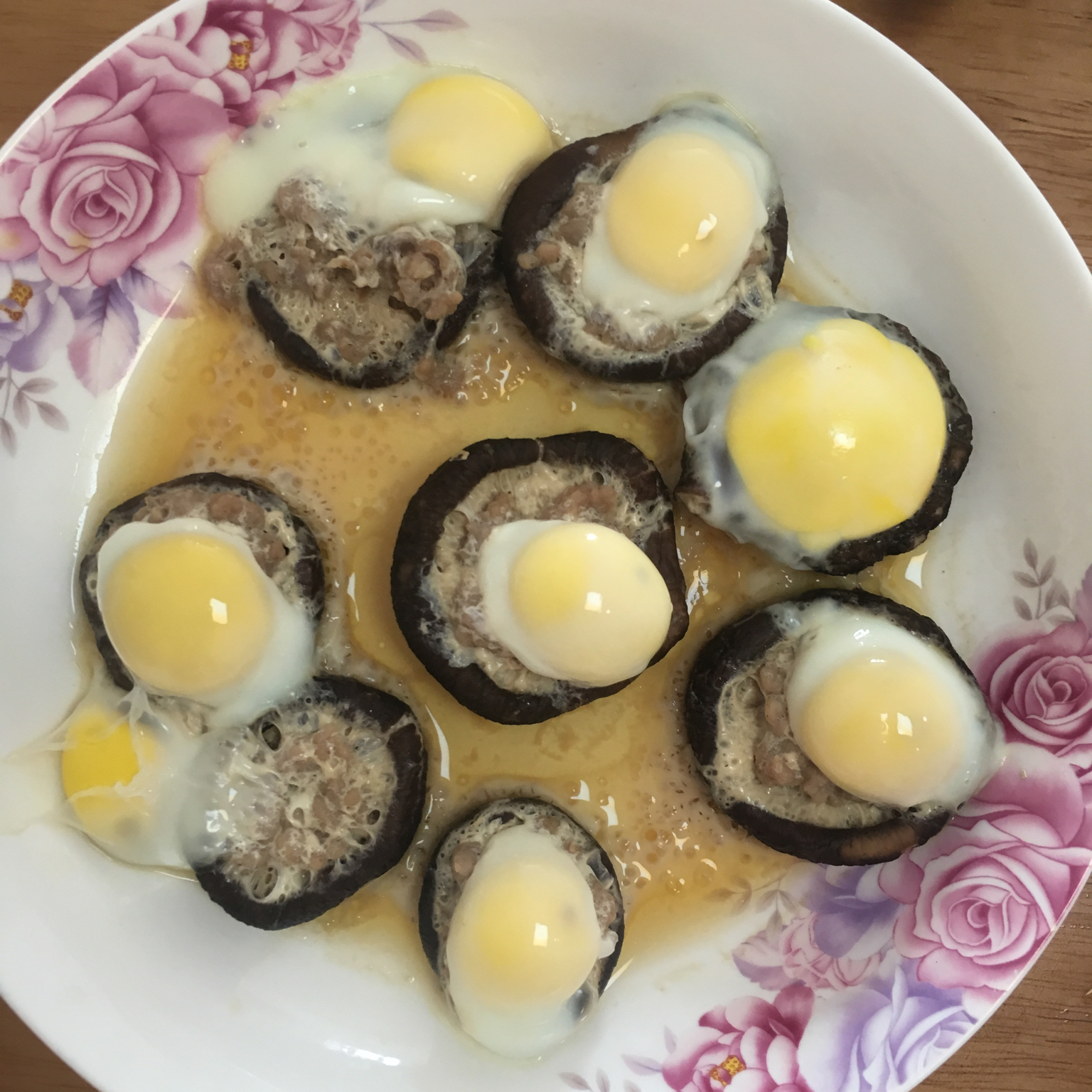 香菇肉末蒸鹌鹑蛋