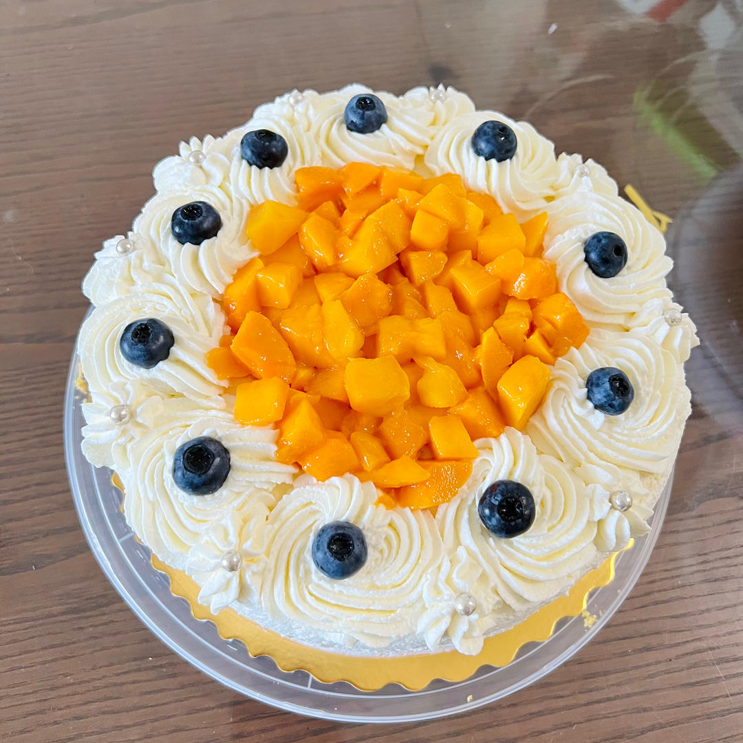 20种新手友好的生日蛋糕造型装饰