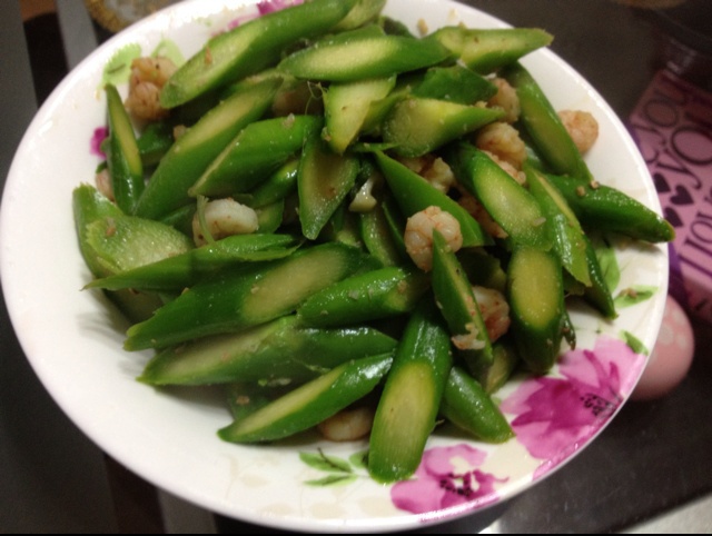 芦笋炒虾仁