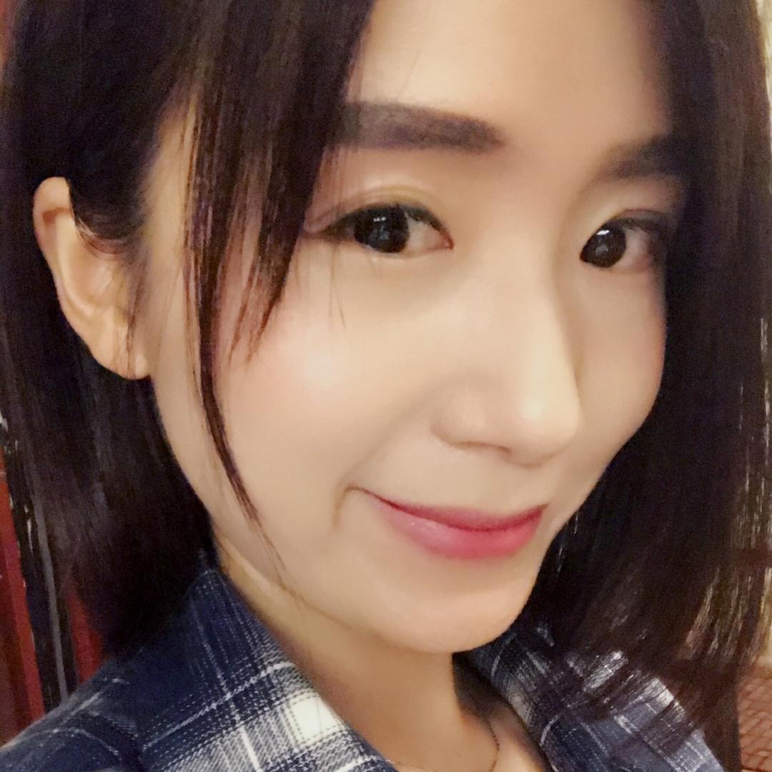 佳佳小妞爱麦兜