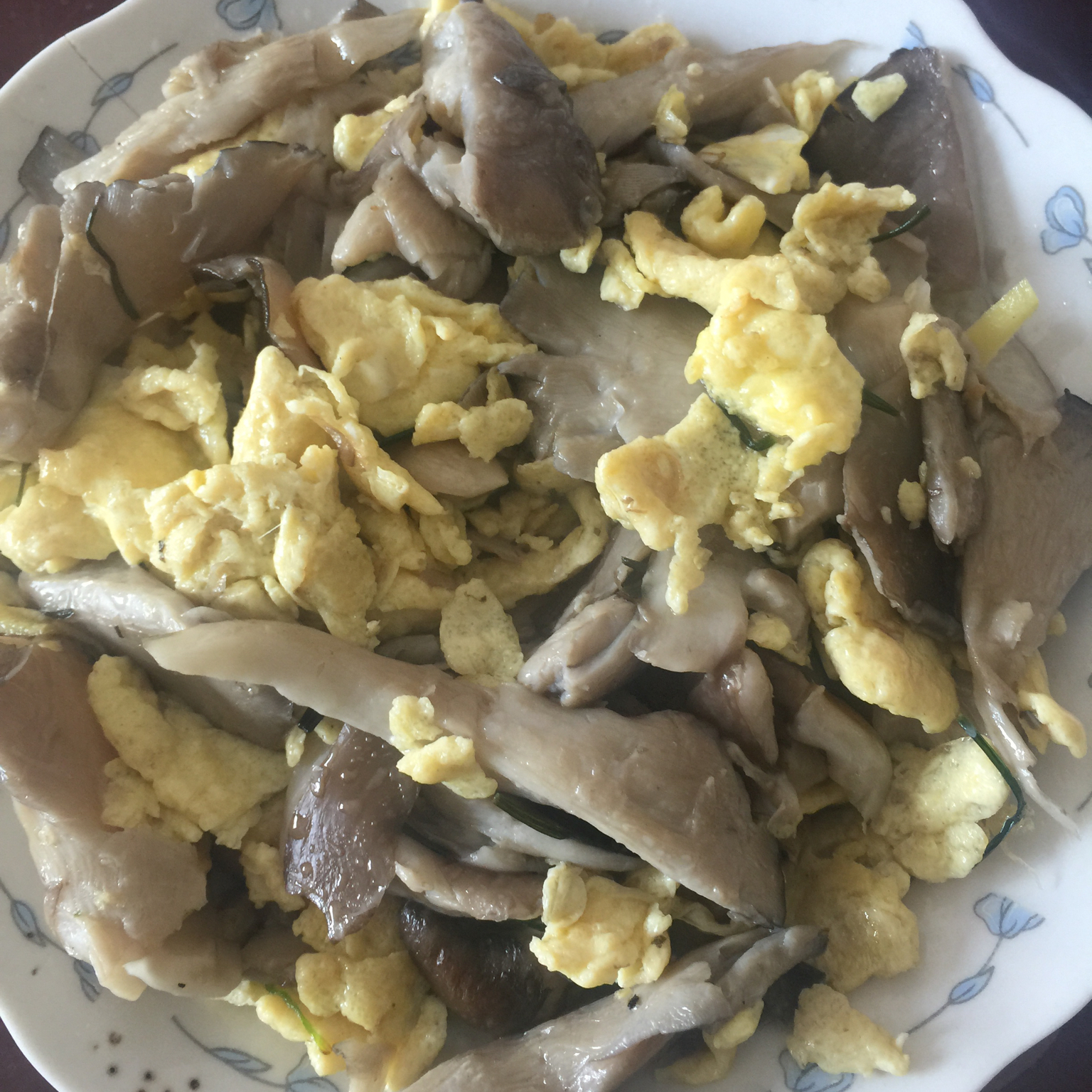 快手平菇炒蛋