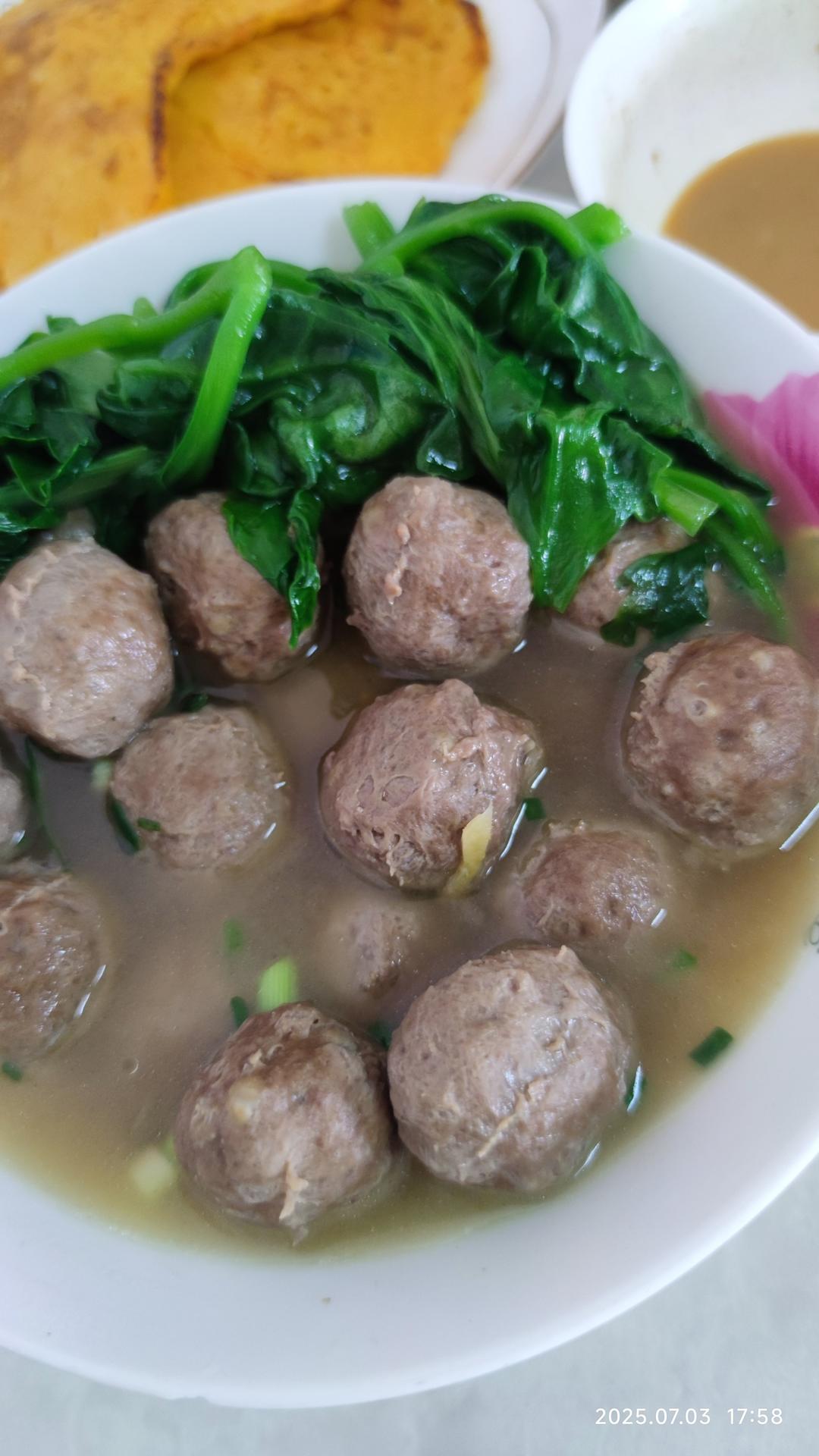 潮汕牛肉丸粉丝汤