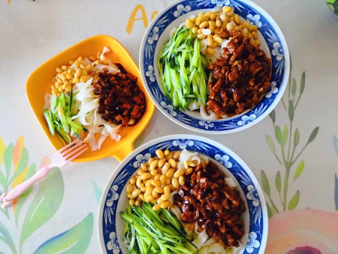 自制炸酱面