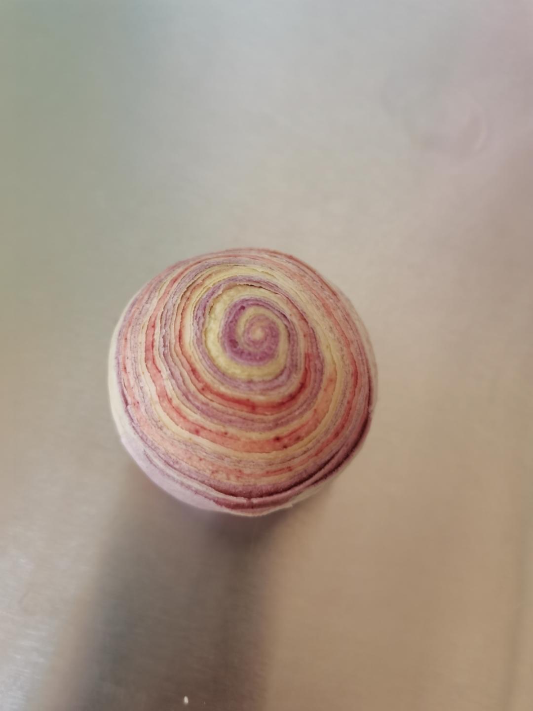 和彩虹一样美腻的彩色紫薯蛋黄酥~~附紫薯馅的做法