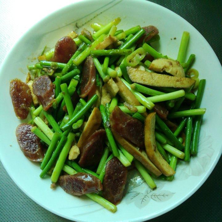 蒜薹炒腊肠