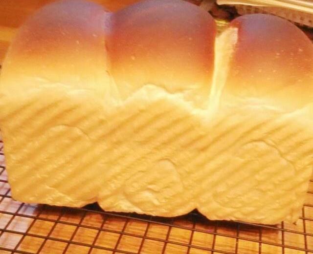 北海道中种手撕面包（百分百）的做法