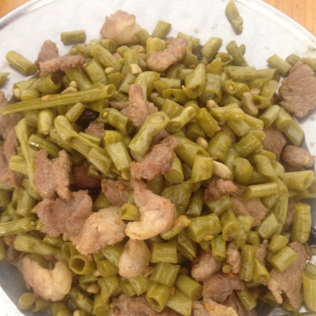 酸豆角炒肉沫