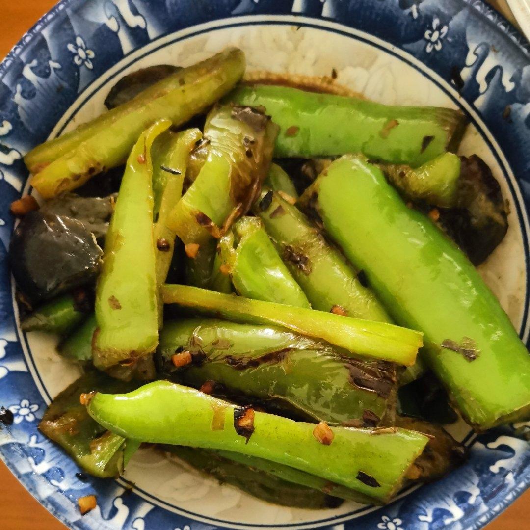 青椒皮蛋