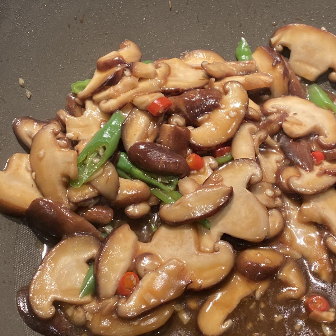 香辣素炒香菇