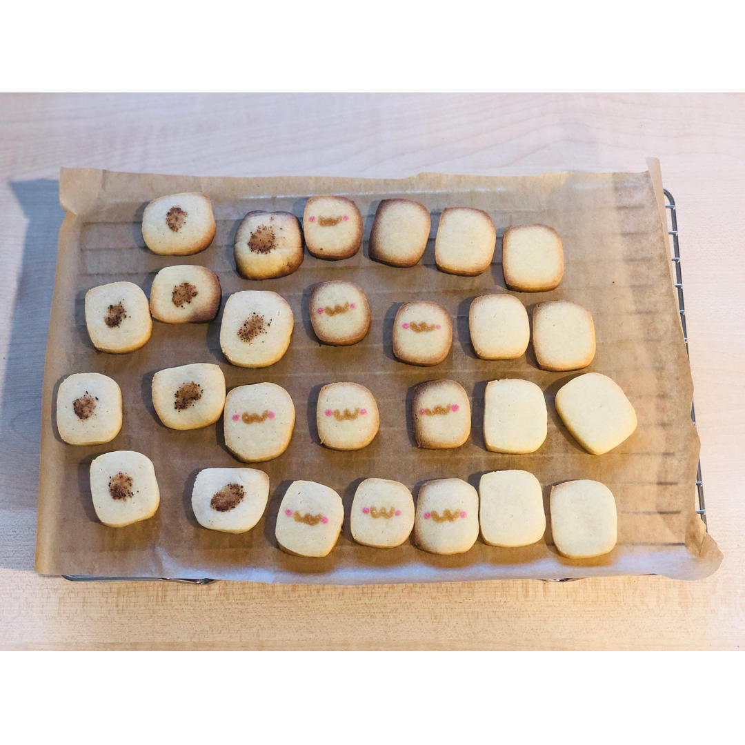 极简风炼奶小饼干