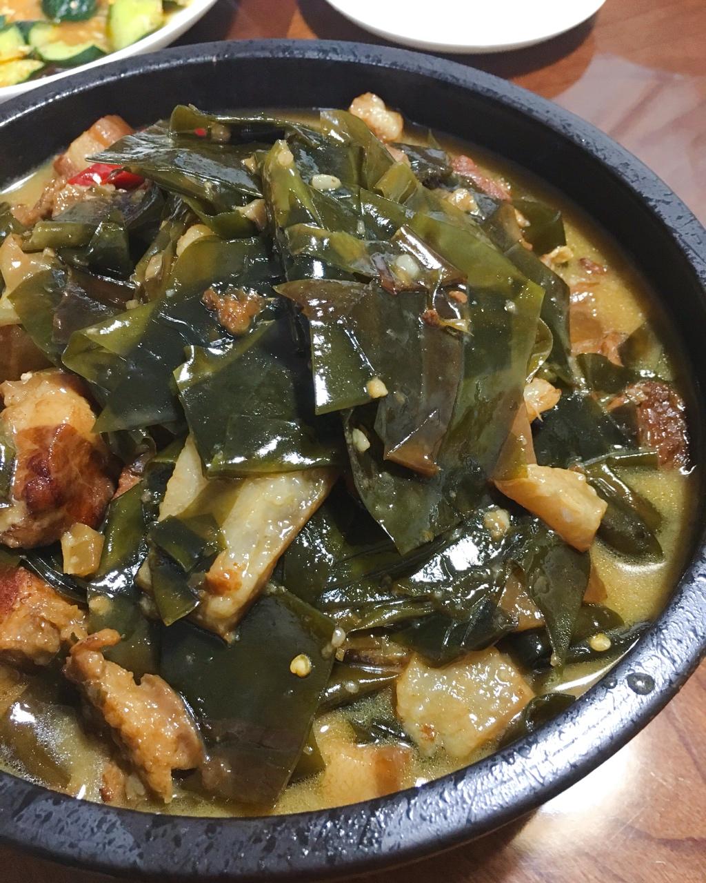 oo0o微笑的鱼做的红烧肉炖海带