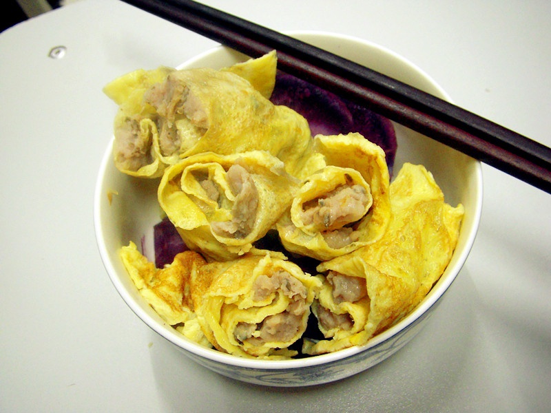 葱香肉末鸡蛋卷