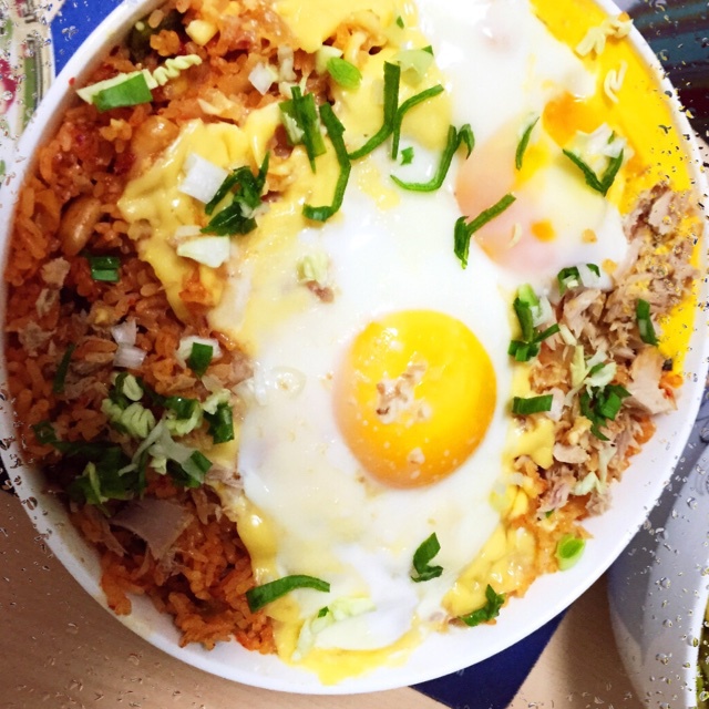 芝士辣白菜炒饭