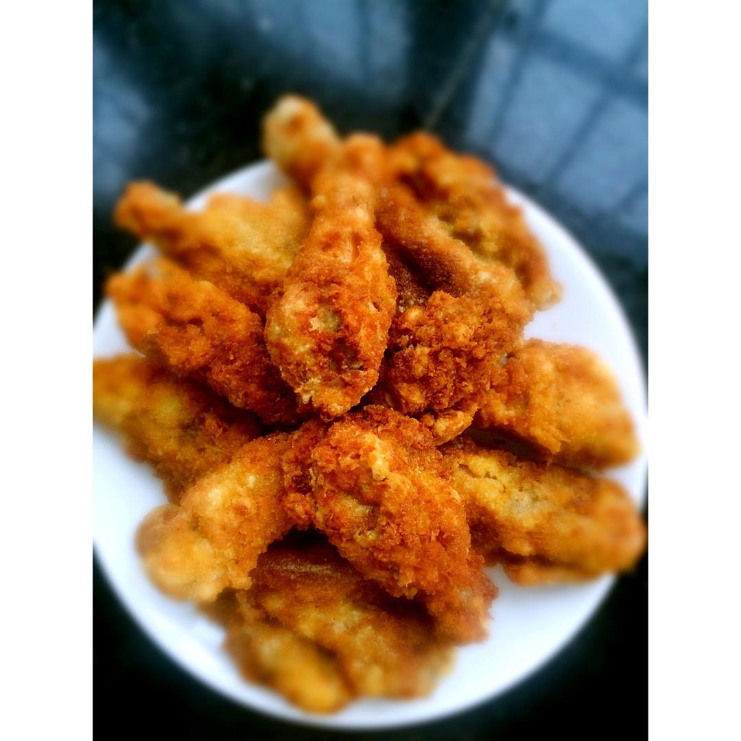 香脆辣味炸鸡翅