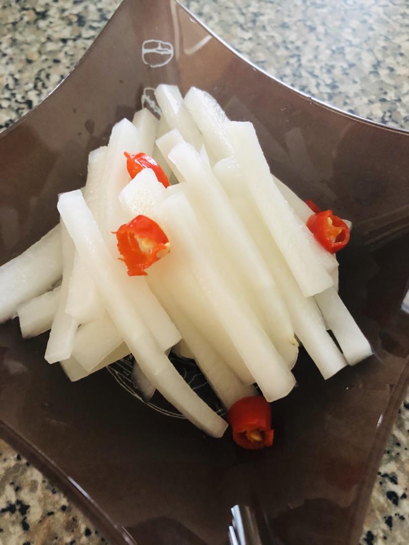 daisy烘焙小馆做的酸萝卜