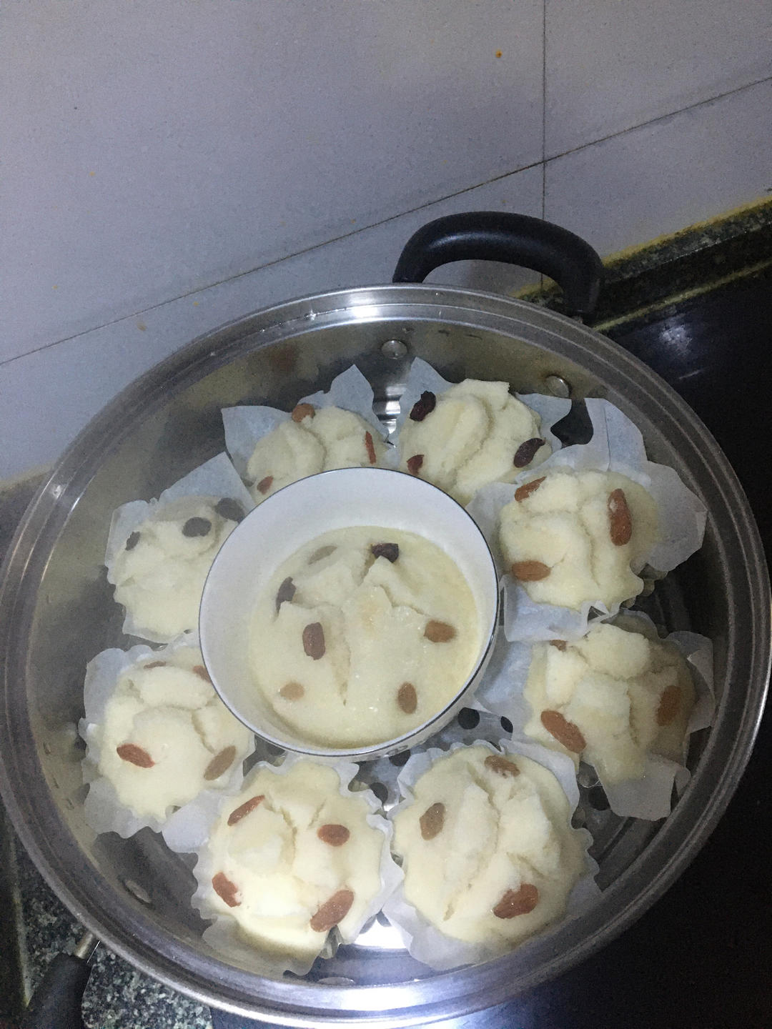 只要混合就可以的开花糕