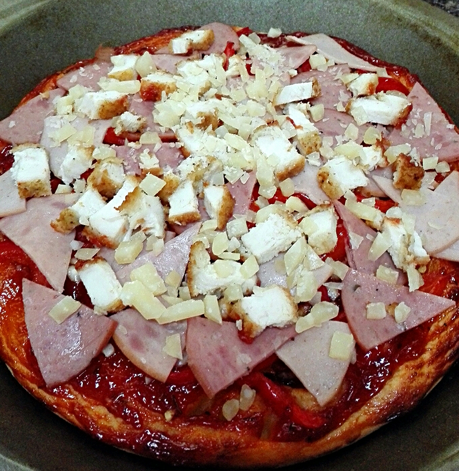 红艳浓郁披萨的做法 步骤4