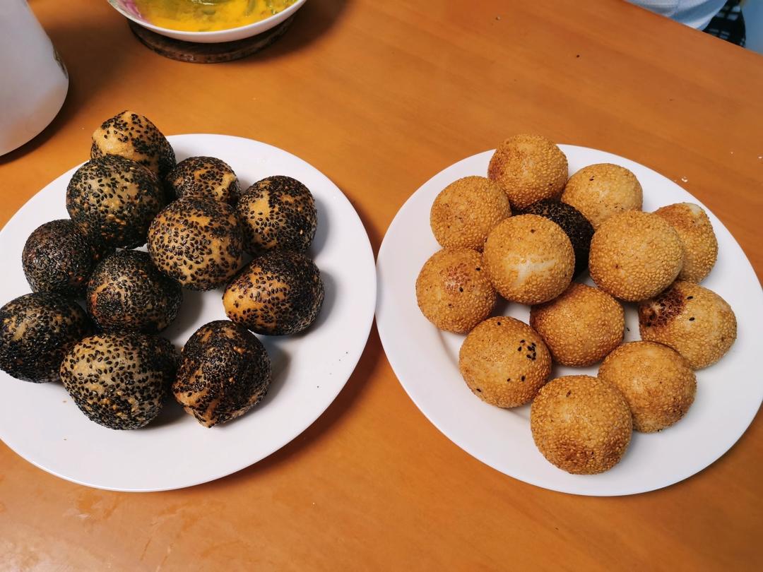 煎堆、麻团的制作方法，关键是油炸的过程，酥脆、酥软你说了算