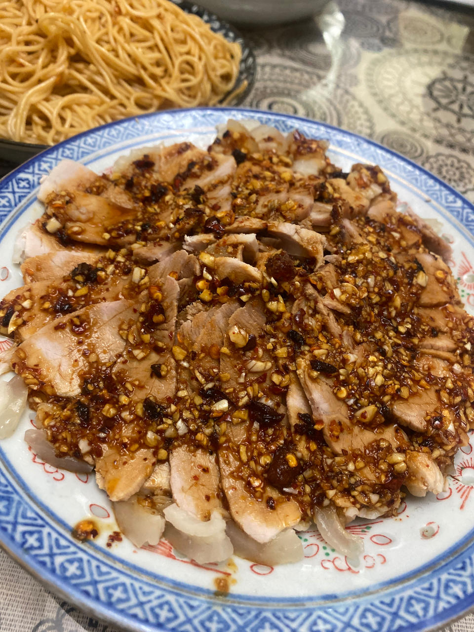 厨师长教你：“蒜泥白肉”的家常做法，看的口水直流