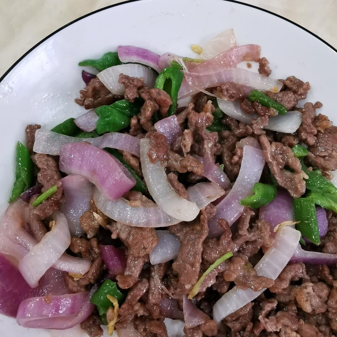 牛肉炒洋葱