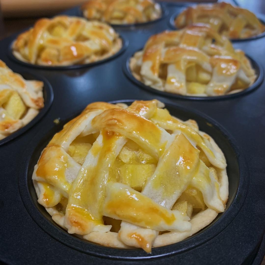 小小苹果派