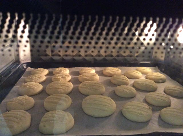 入口即化的德国酥饼 melt in mouth german cookies