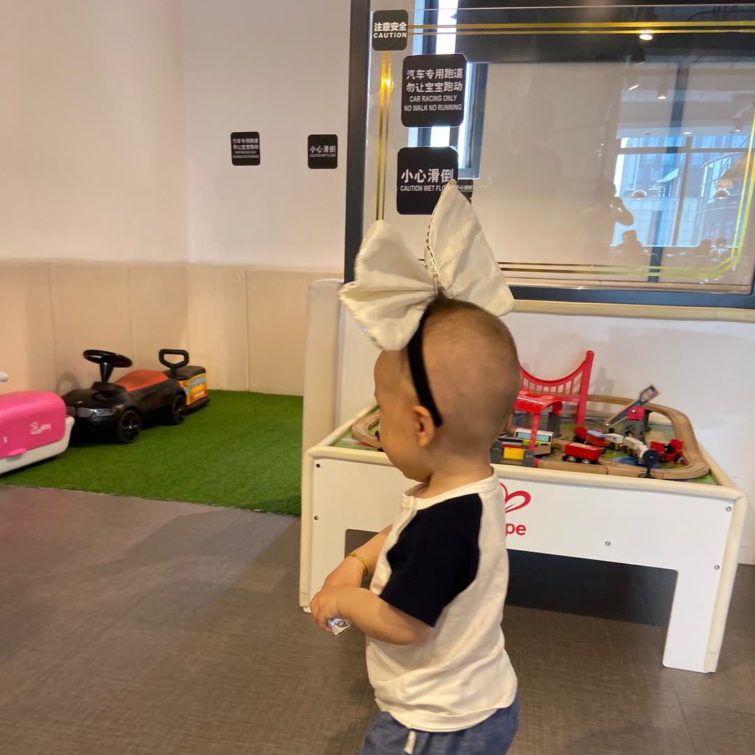 爱臭美的非全职主妇