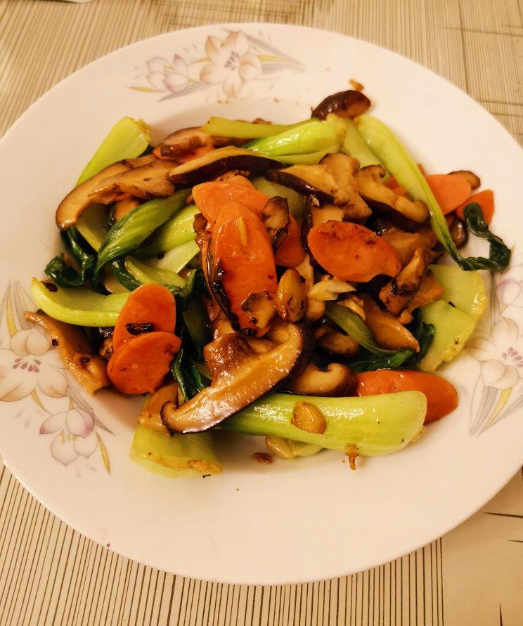 简易版香菇扒油菜