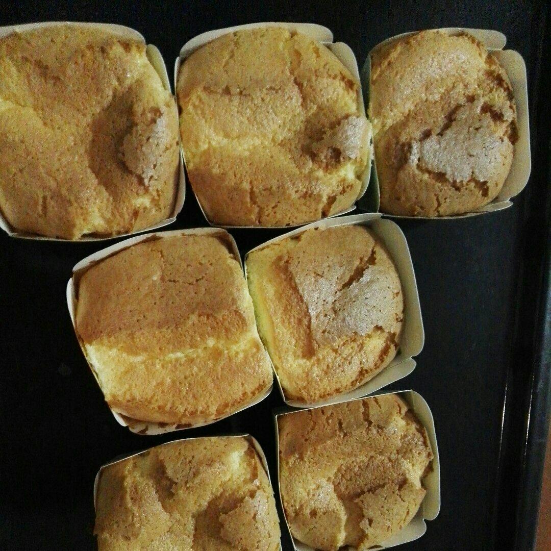 纸杯戚风蛋糕