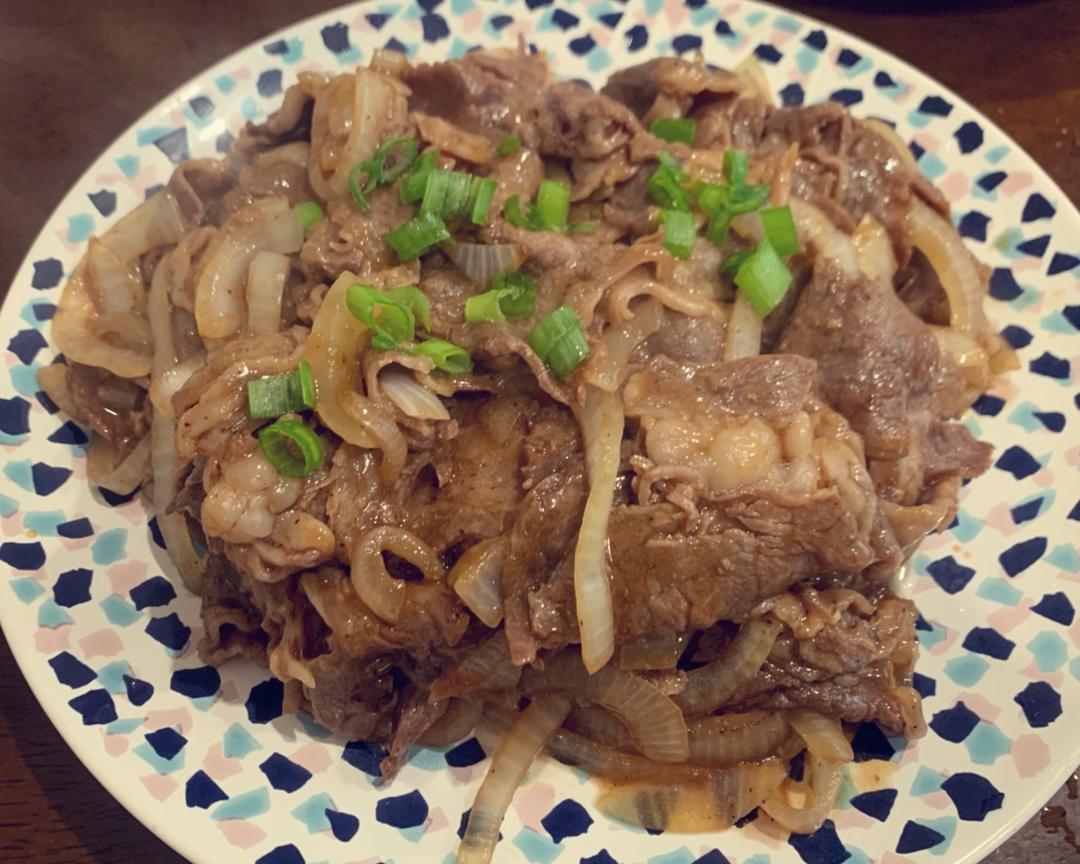 洋葱炒肥牛的做法