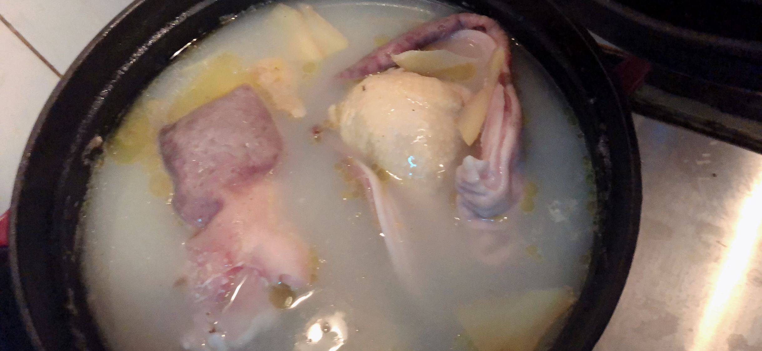 广式胡椒猪肚鸡汤的做法