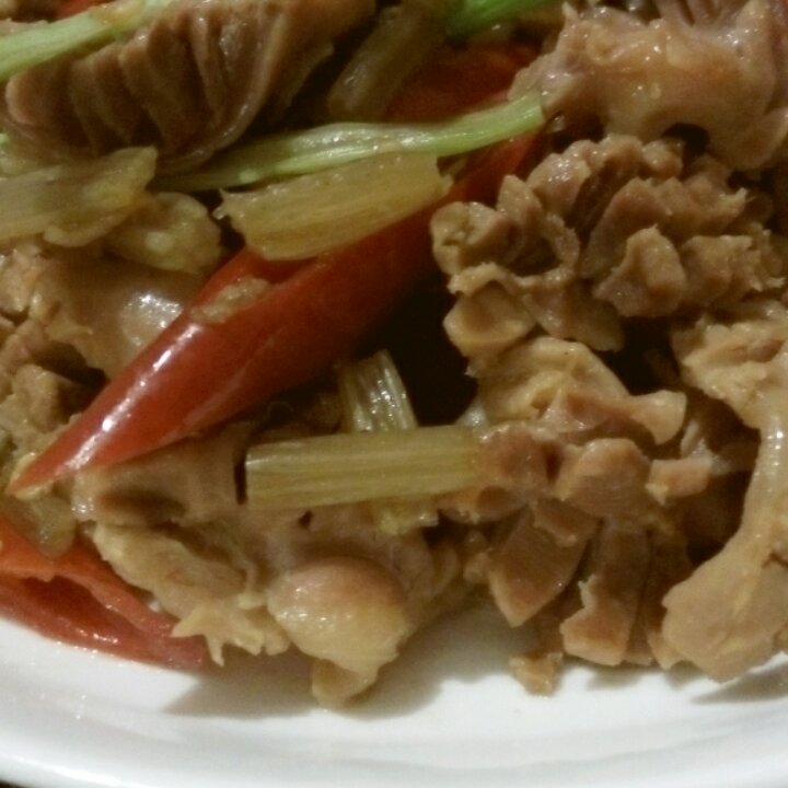 泡椒炒鸭胗