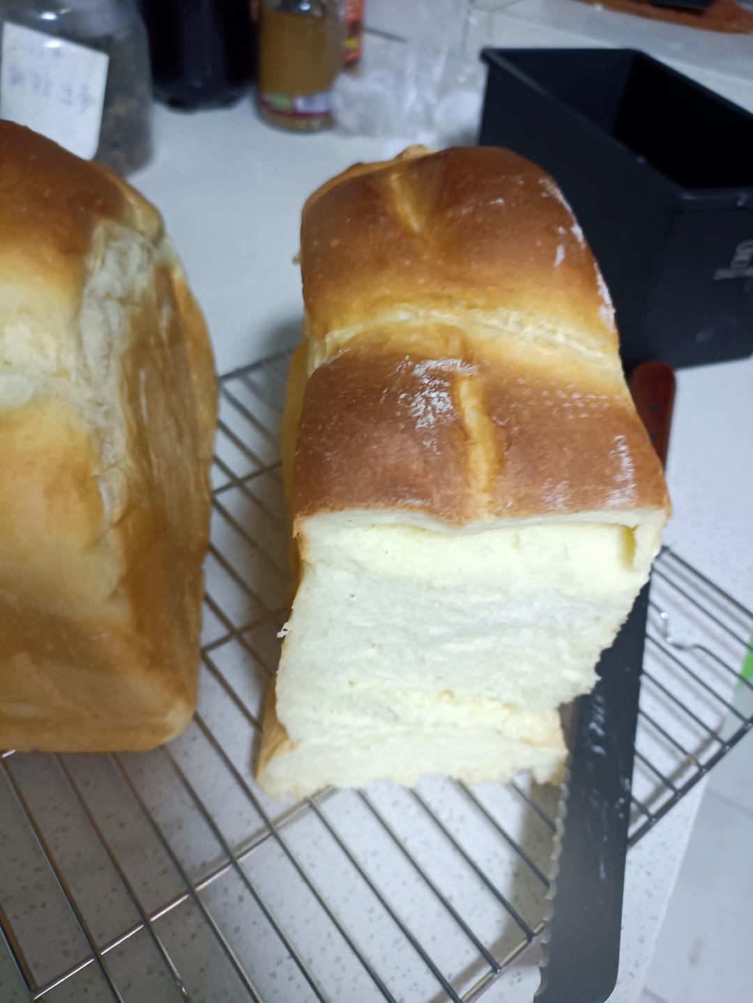 我认为最好吃的吐司🍞重磅奶油奶酪吐司（内含奶油奶酪馅料制作方法）