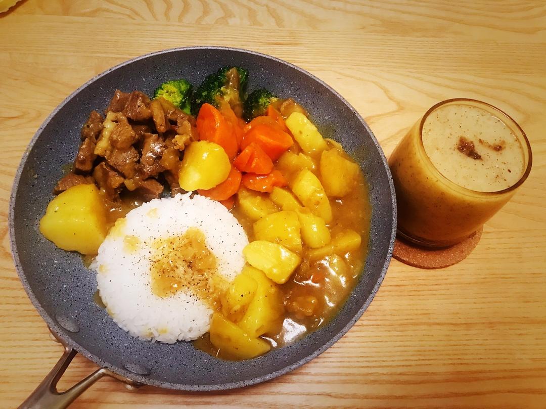 咖喱土豆烧牛肉