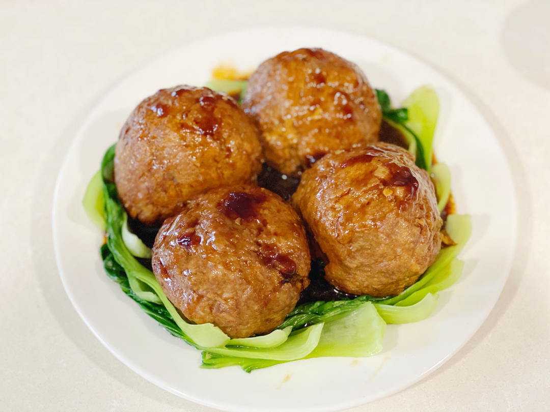 四喜丸子/红烧狮子头 Chinese Meatballs