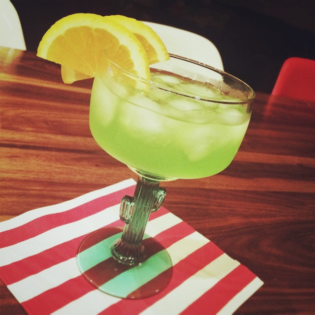 什么都没写吧做的蜜瓜球 melon ball 香甜型鸡尾酒