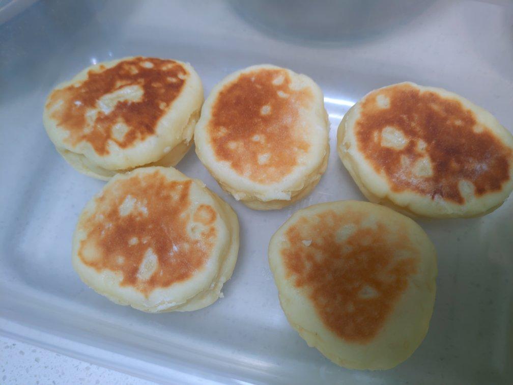 平底锅烙出来的·养胃山药饼·小面包