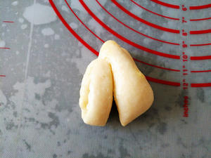 心形椰蓉面包的做法 步骤10