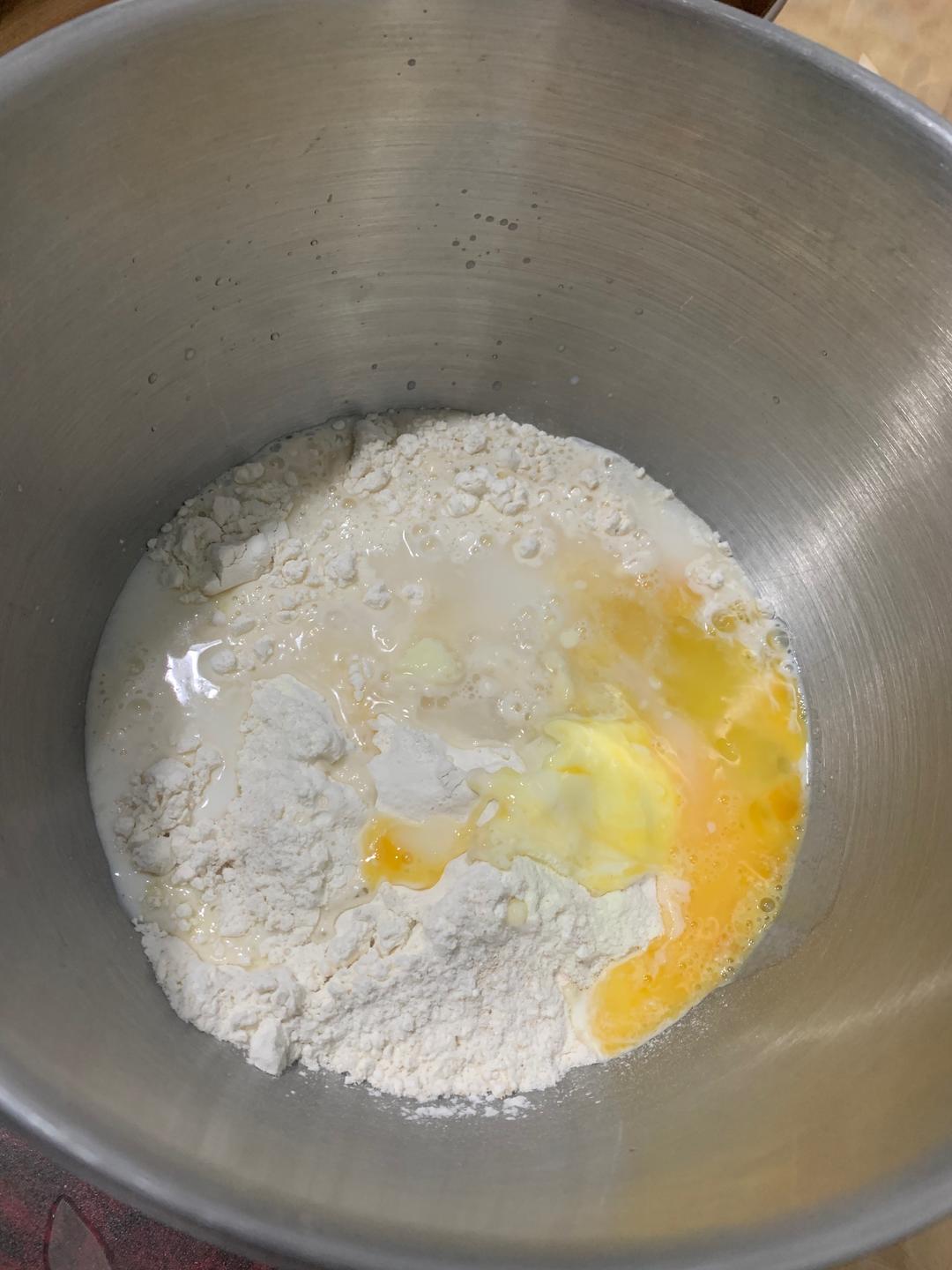 纯奶手撕吐司的做法 步骤1